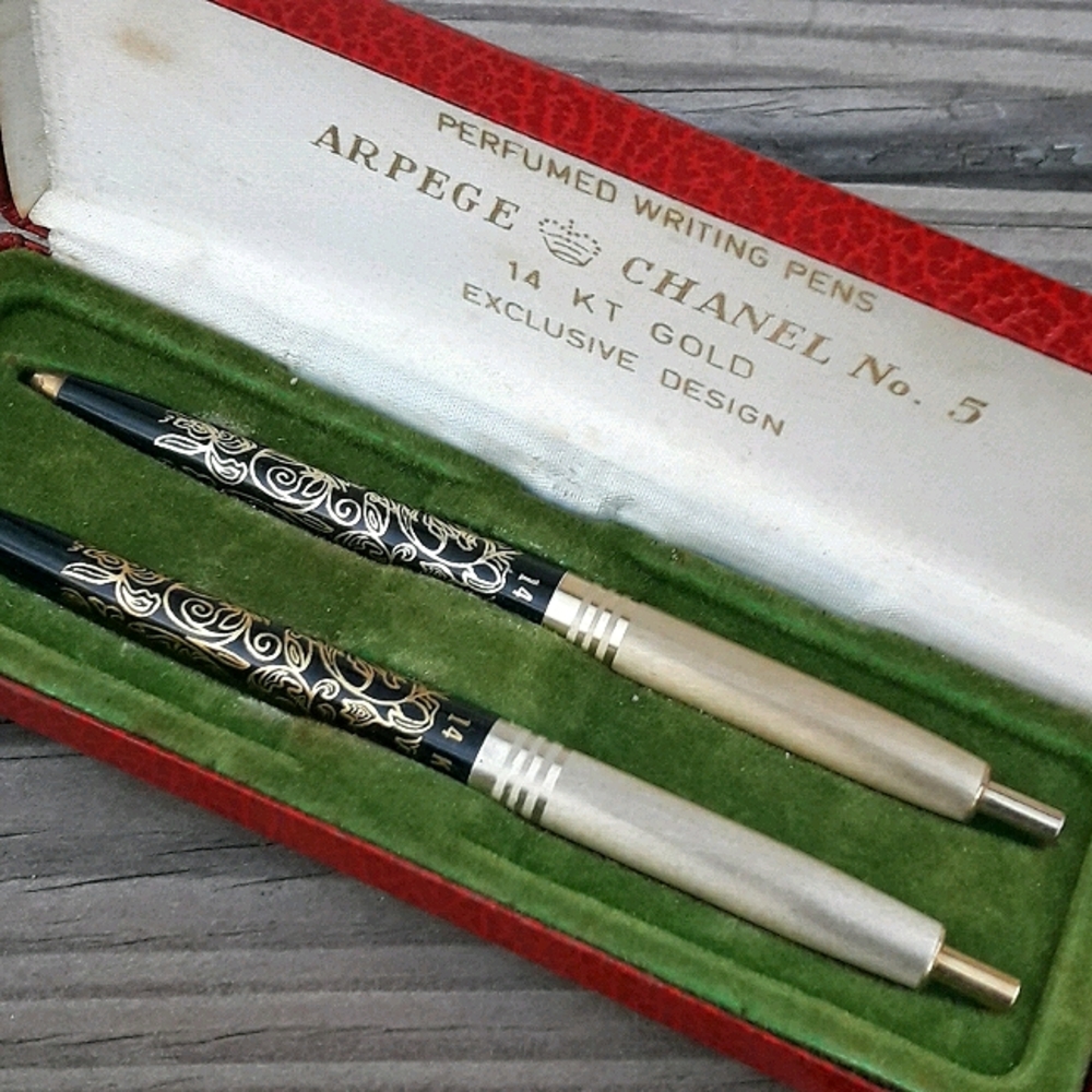 Vintage Writing Pen 14kt Gold Chanel No 5 Ink Set